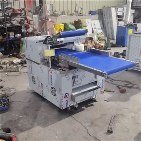商用自动循环揉面机重型擀面皮机500型揉面机循环压面机揉面团机