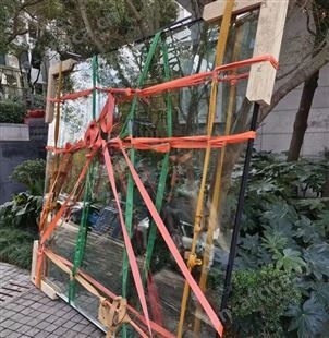 搬运家具吊装实木大班桌上楼 起吊大件空调外机上楼顶 快速有保障